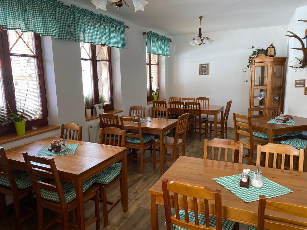 Pension Holiday Vrchlabi Exterior photo