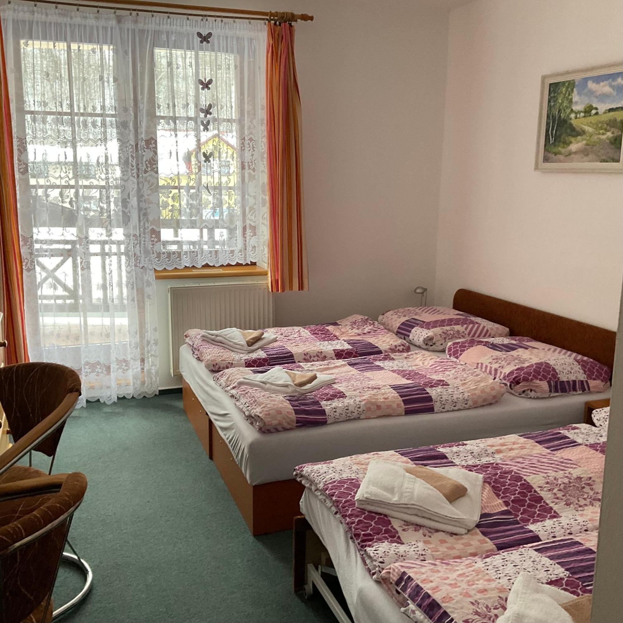 Pension Holiday Vrchlabi Exterior photo